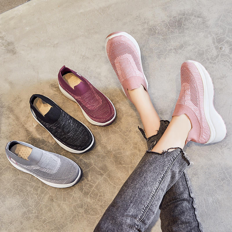 MOLLY ZAPATILLAS CON PLATAFORMA , ¿Te gustaría verte más alta sin que se note? este es el modelo ideal