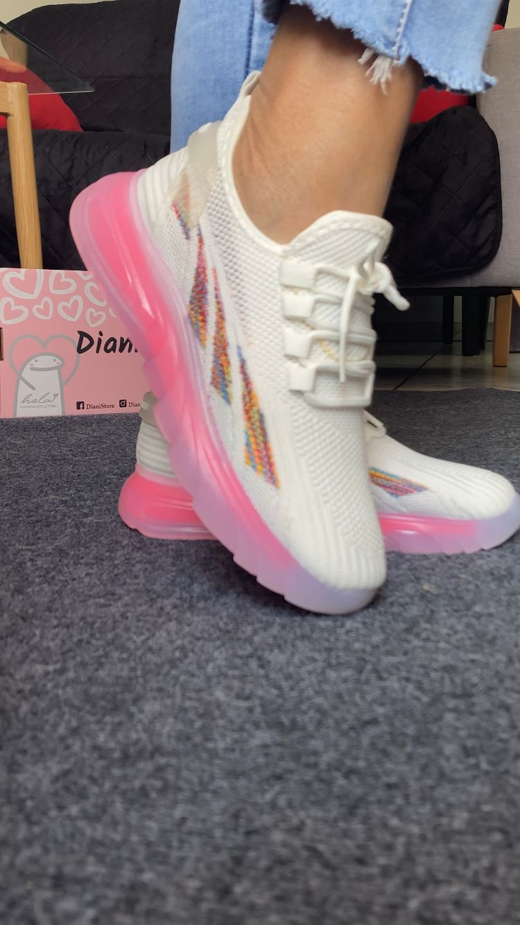 Pame: Plantilla Suave y Suela Antideslizante